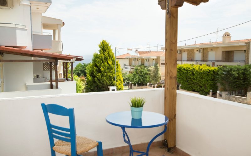 Nicely placed house at Kalithea