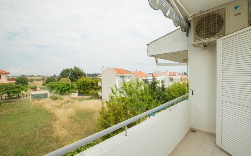 Nicely placed house at Kalithea