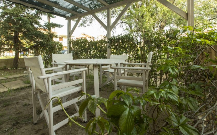 A Lovely Family House by the sea in Nikiti