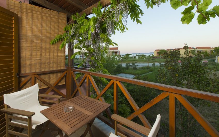 Functional house by the sea at Ierissos