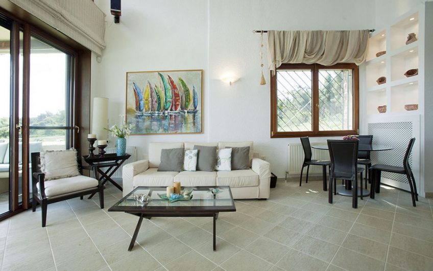 Semi-detached double Villa with great Pool