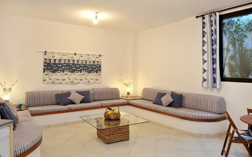 Semi-detached double Villa with great Pool