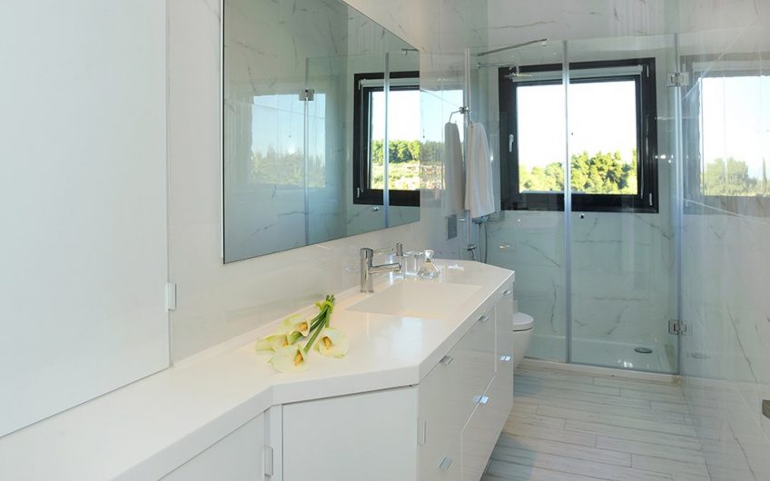 Modern Villa Nafsika at Sani