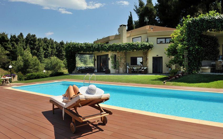 Semi-detached double Villa with great Pool
