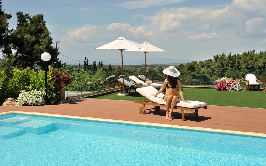 Semi-detached double Villa with great Pool