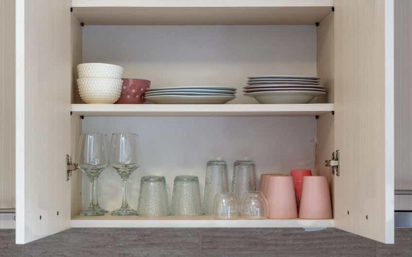 Stylish Bedsit Getaway @ Kriopighi