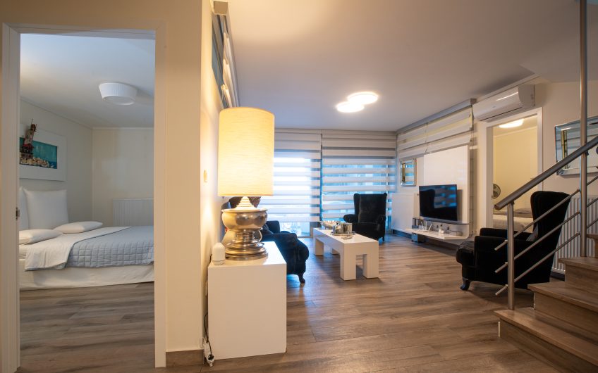 Luxurious Beachfront Pefkochori Villa