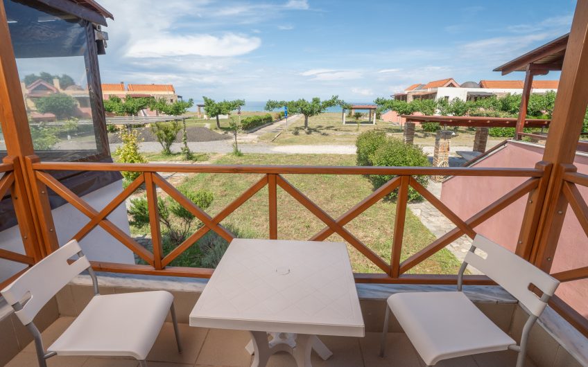 Lovely Beachfront place @ Ierissos