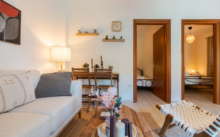 Elegant Renovated Residence @ Fourka