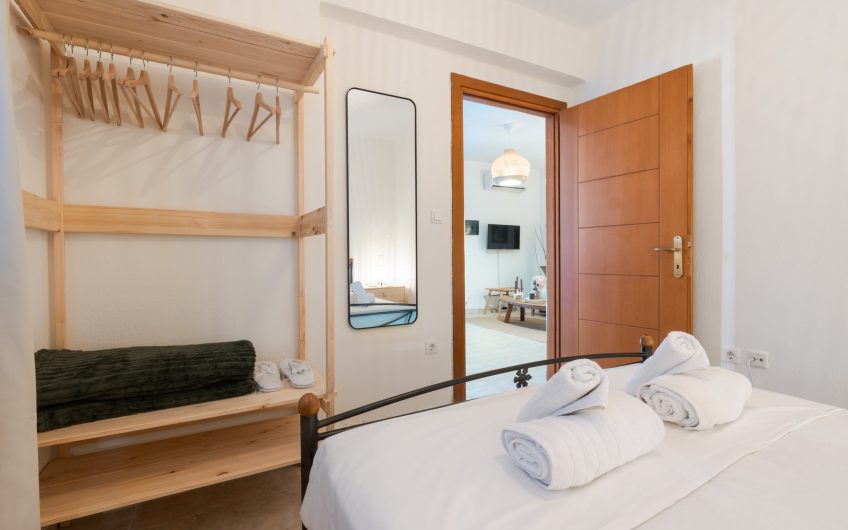 Elegant Renovated Residence @ Fourka