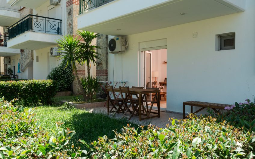 Elegant Renovated Residence @ Fourka