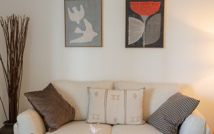 Elegant Renovated Residence @ Fourka